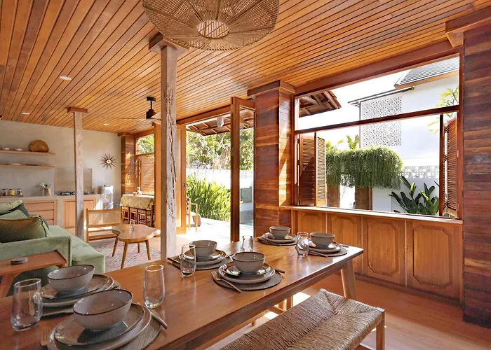 Pau Hana Villa *